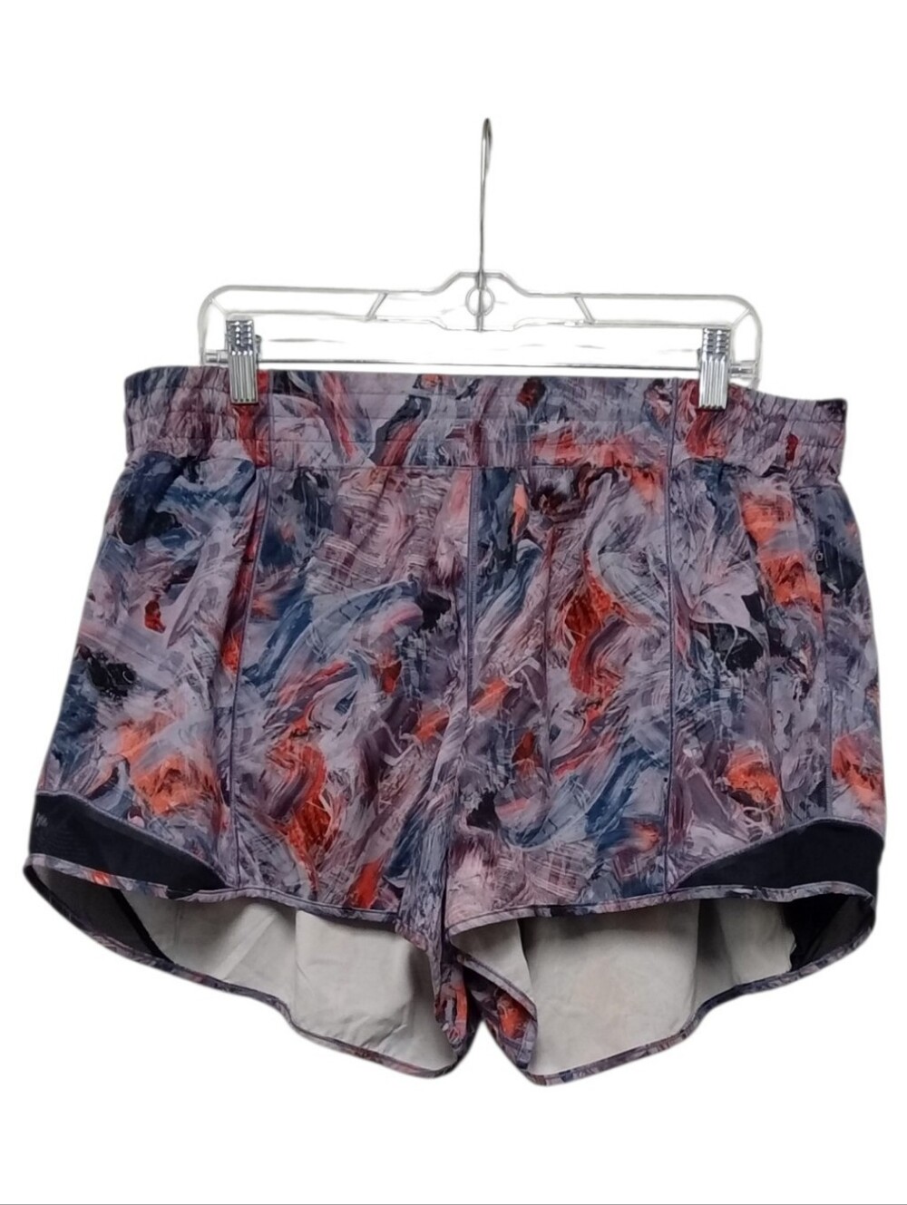 Lululemon Hotty Hot Lined Shorts 4" Size 16 Atmospheric Purple Multi Navy